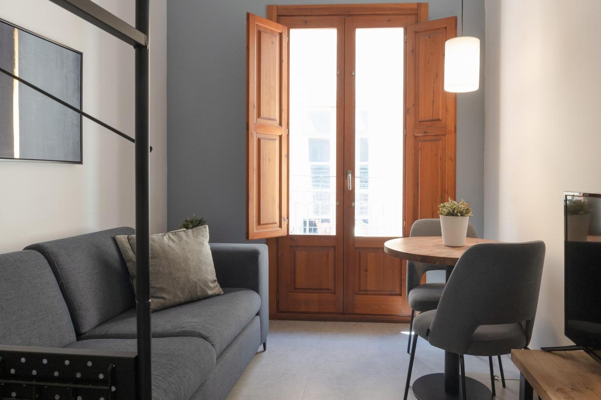 Welcomer Apartments Валенсия Екстериор снимка