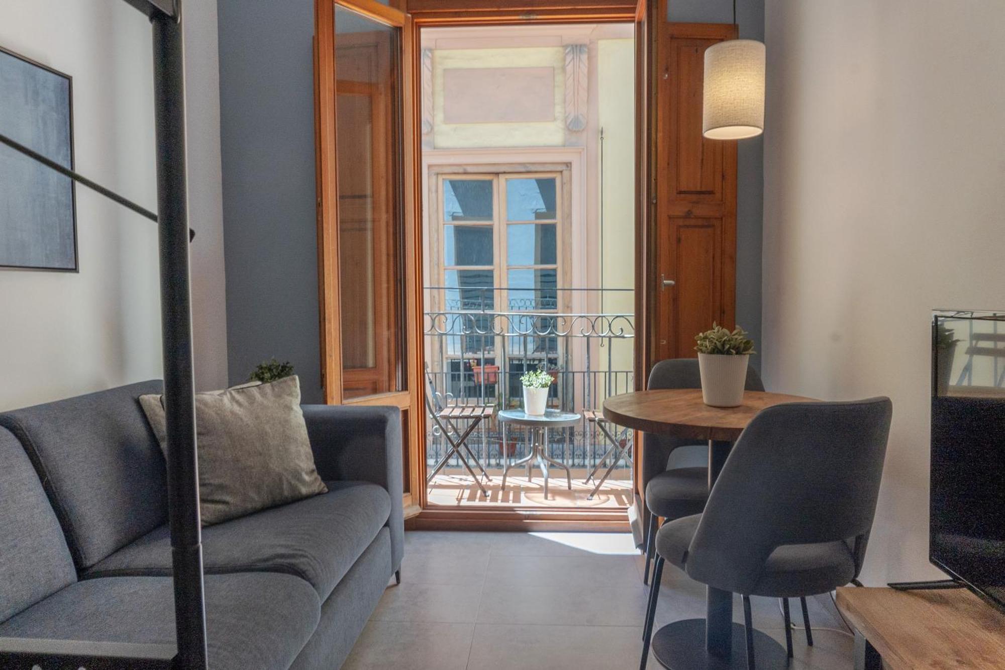 Welcomer Apartments Валенсия Екстериор снимка