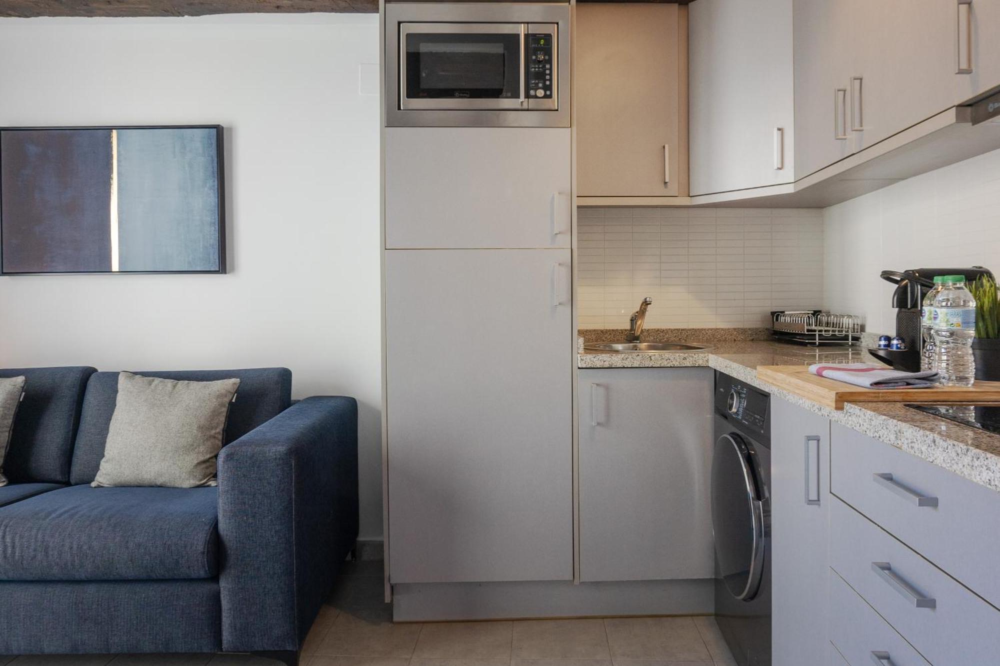 Welcomer Apartments Валенсия Екстериор снимка
