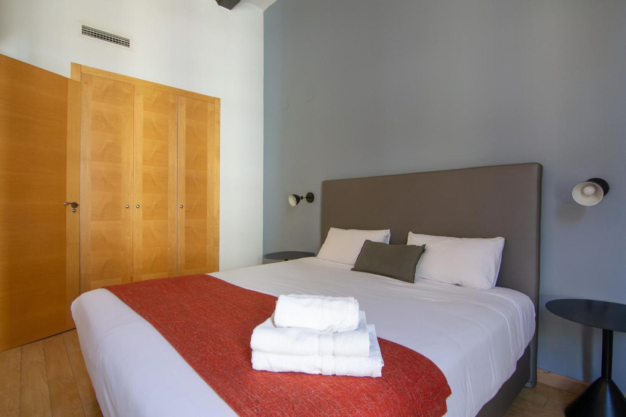 Welcomer Apartments Валенсия Екстериор снимка
