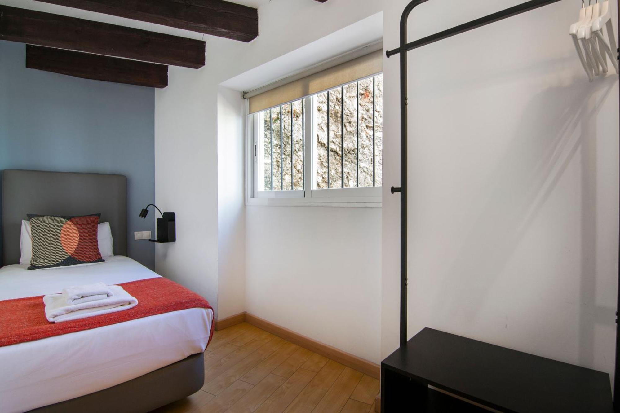 Welcomer Apartments Валенсия Екстериор снимка