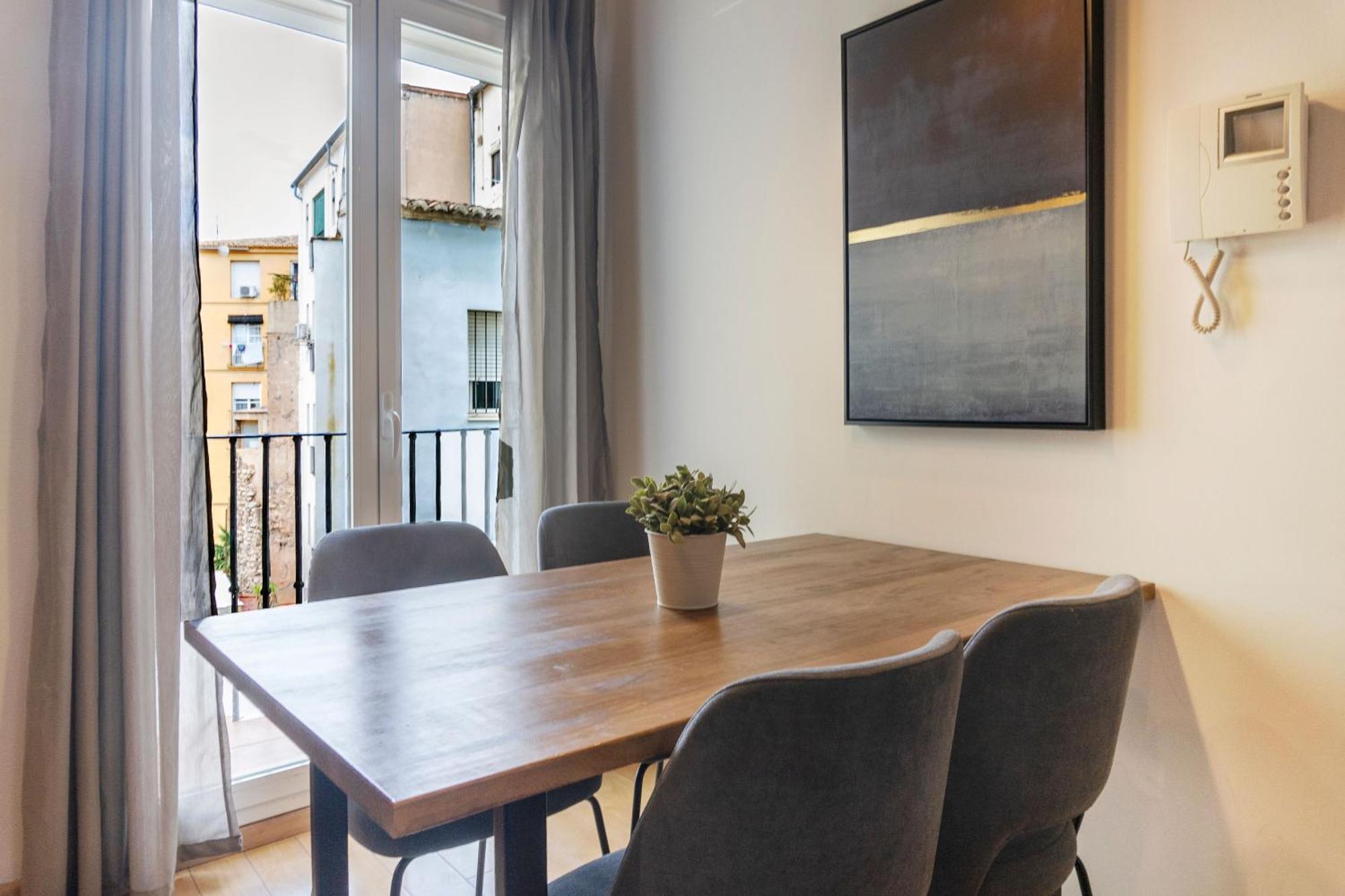 Welcomer Apartments Валенсия Екстериор снимка
