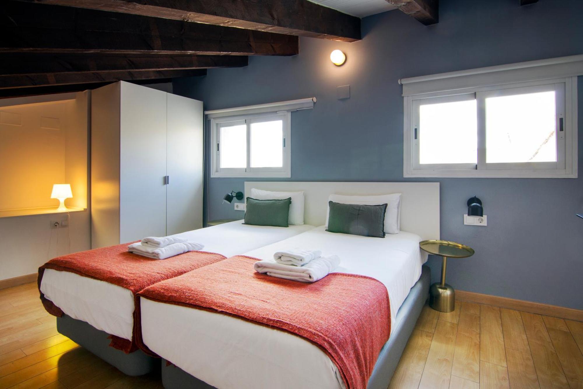 Welcomer Apartments Валенсия Екстериор снимка