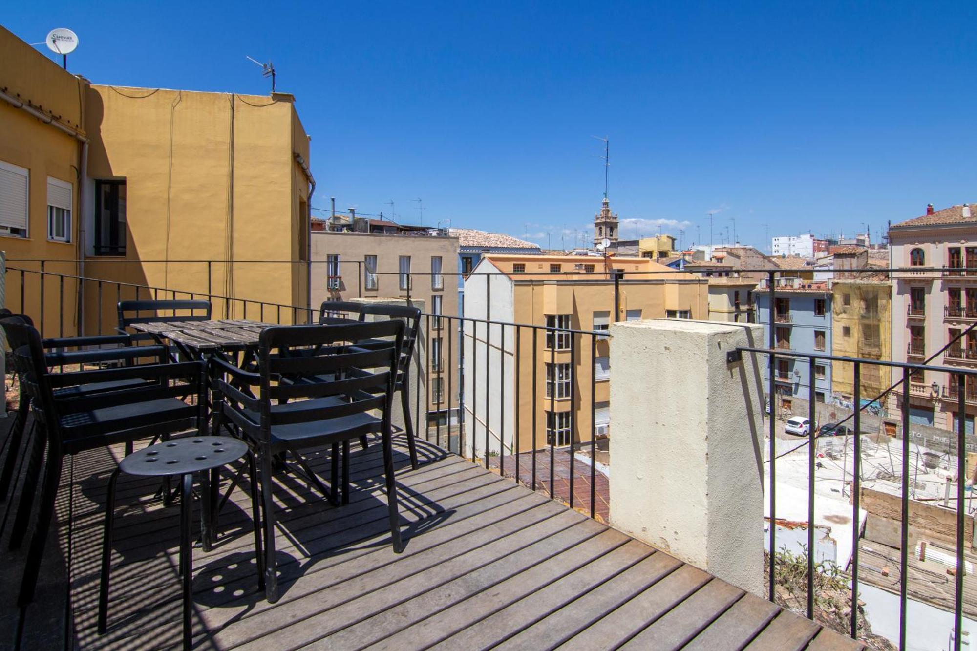 Welcomer Apartments Валенсия Екстериор снимка