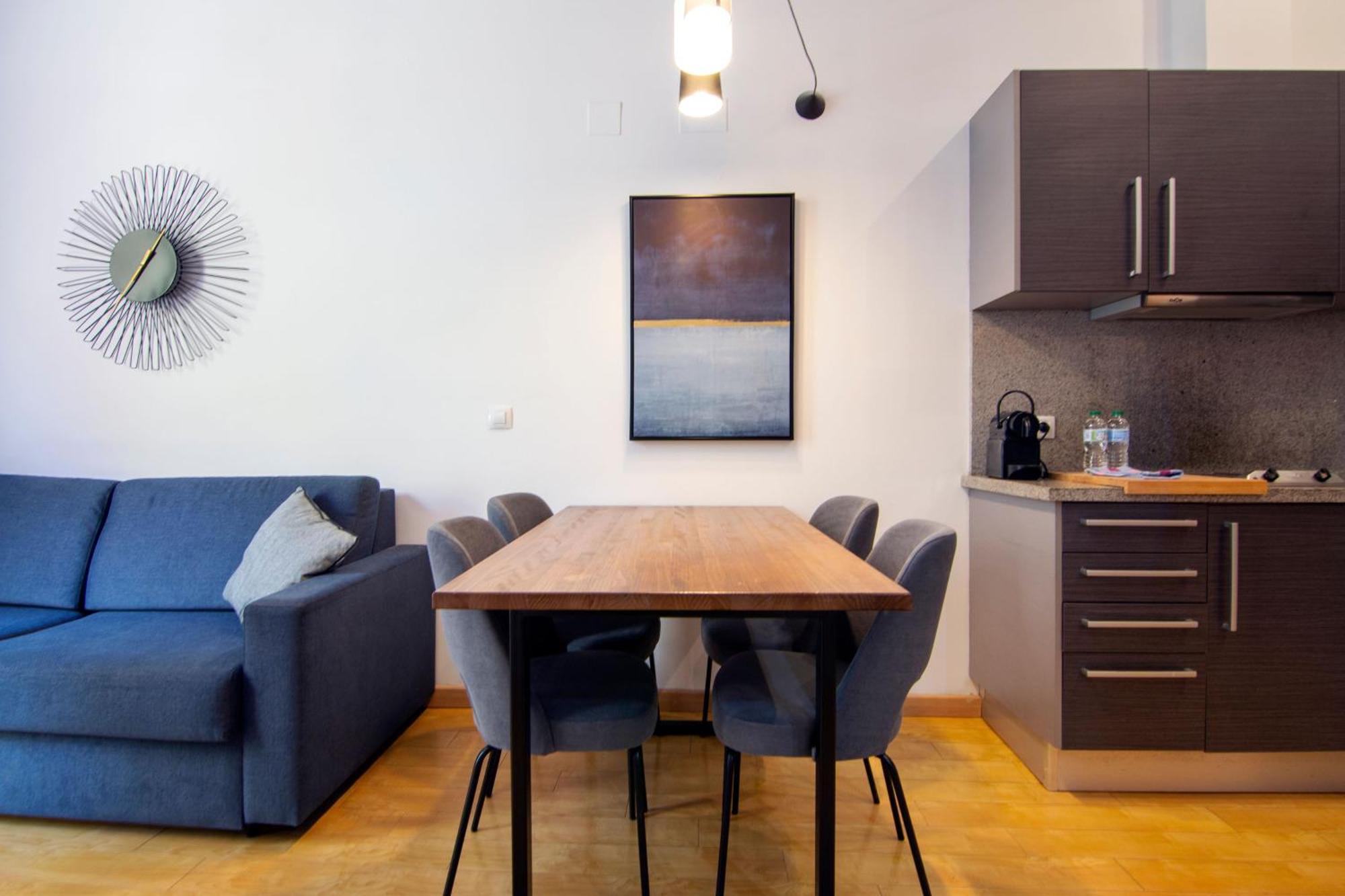 Welcomer Apartments Валенсия Екстериор снимка