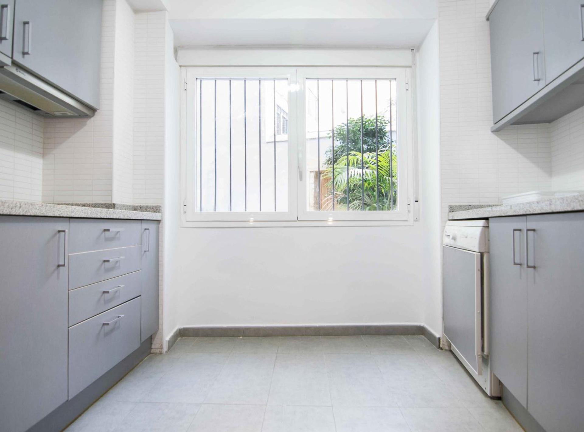 Welcomer Apartments Валенсия Екстериор снимка